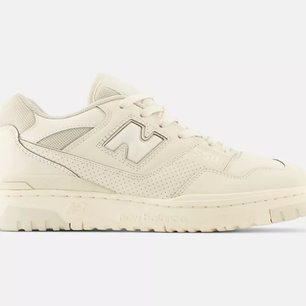 New Balance 550 in Turtledove with angora